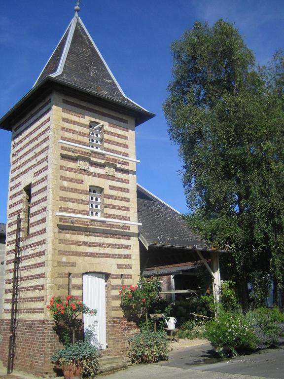 Le Clos Xavianne Ribecourt-la-Tour Exterior photo